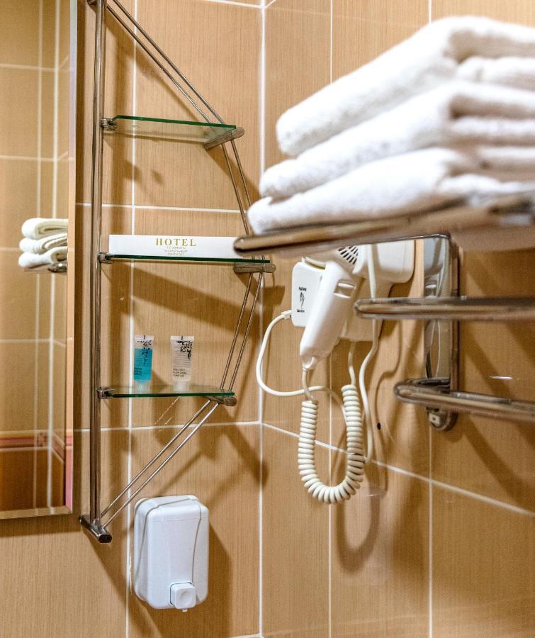 Golden Palace Aktau  Ngoại thất bức ảnh