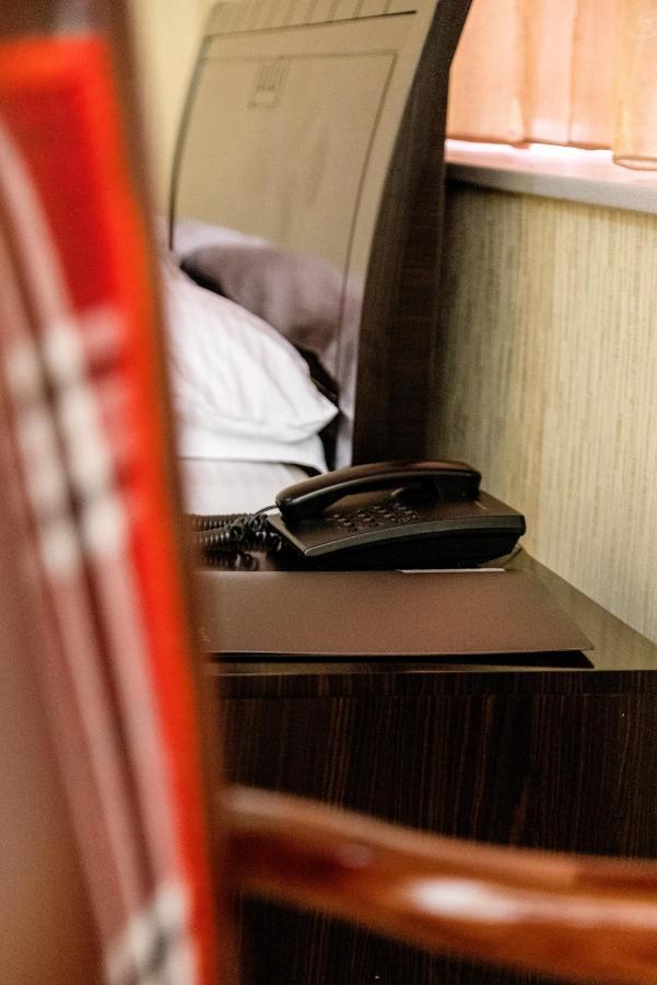 Golden Palace Aktau  Ngoại thất bức ảnh