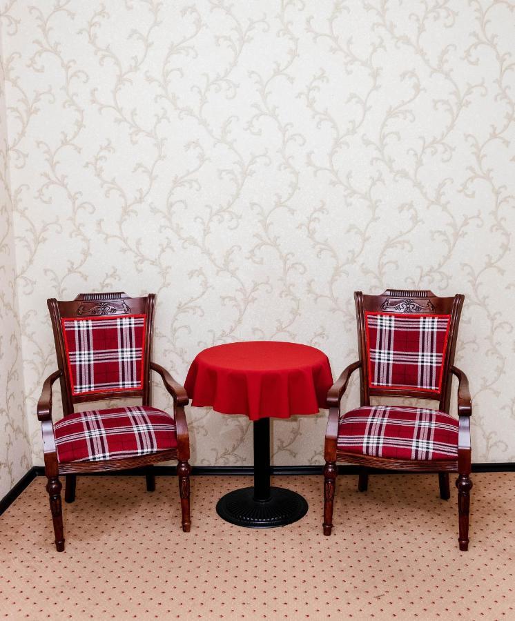Golden Palace Aktau  Ngoại thất bức ảnh
